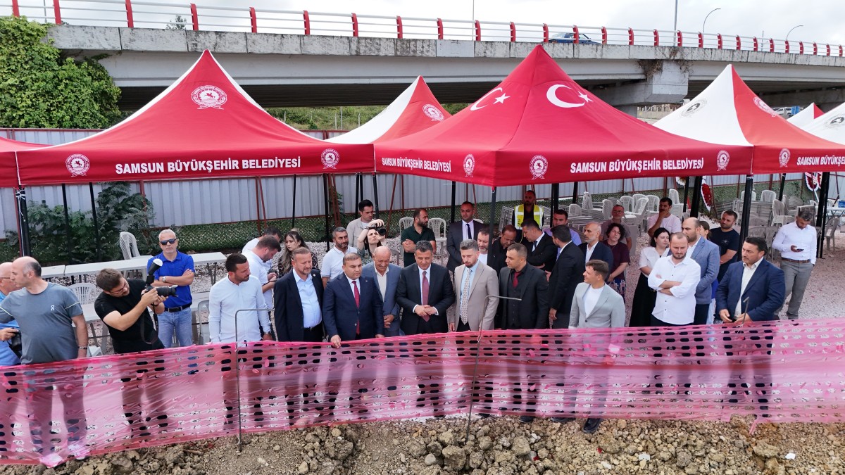 Kentsel dönüşüm 1. Etapta ilk kazma vuruldu