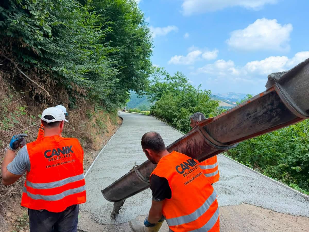 Canik Belediyesi Kırsalda Ulaşım Atağı